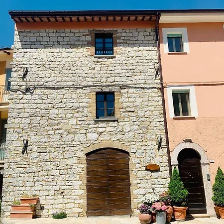 Casa Del Borgo Cantiano